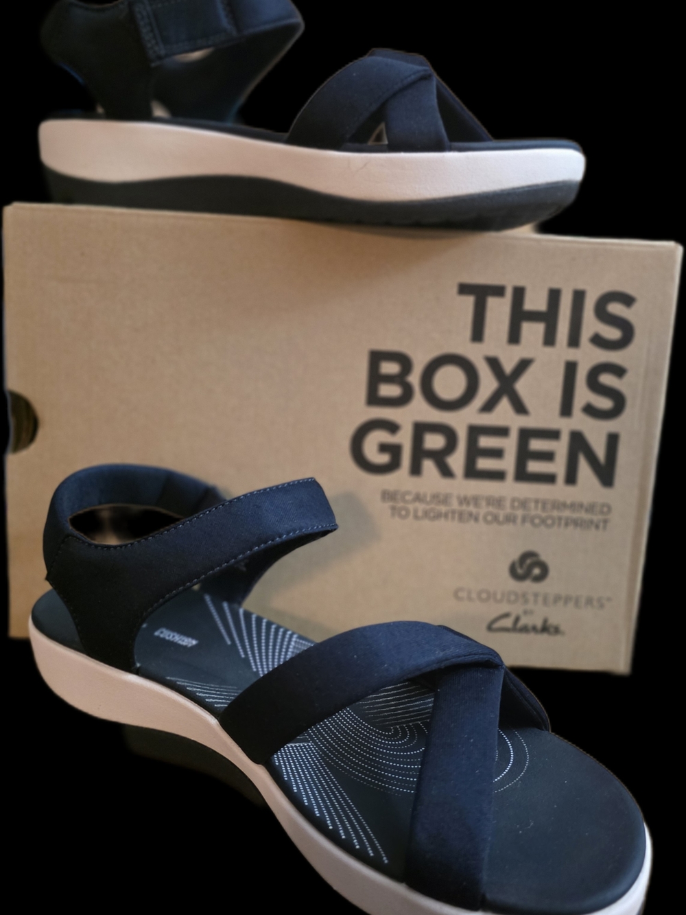 BRAND NEW Clarks Cloudsteppers Arla Shore Sandals